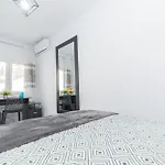 Cubo's Cozy & Modern Sol De Malaga トレモリノス