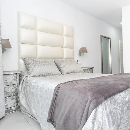 Cubo's Cozy & Modern Sol De Malaga * Torremolinos