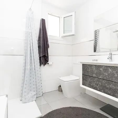 Cubo's Cozy & Modern Sol De Malaga