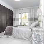 Cubo's Cozy & Modern Sol De Malaga * Τορρεμολίνος