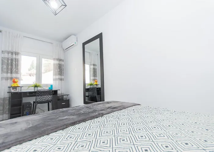 Cubo's Cozy & Modern Sol De Malaga Torremolinos