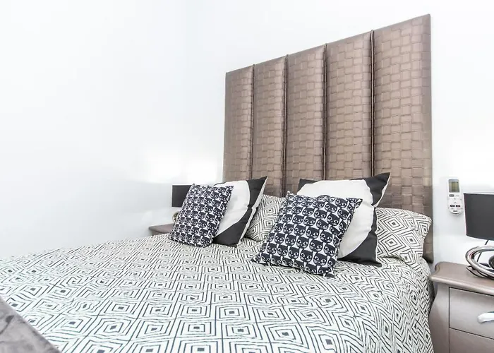 Cubo's Cozy&modern Sol De Malaga